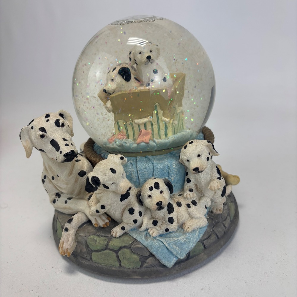 San Francisco Music Box‎ Dalmatian Snow Globe Dogs Puppies White Black